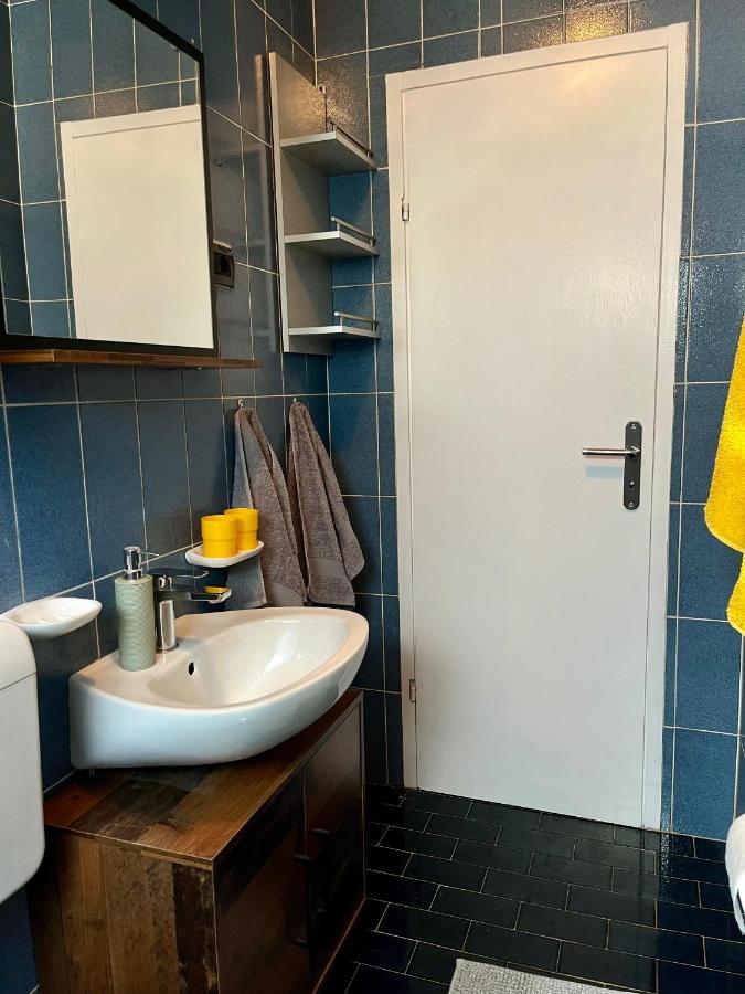 Apartmani Zora Cres Bagian luar foto