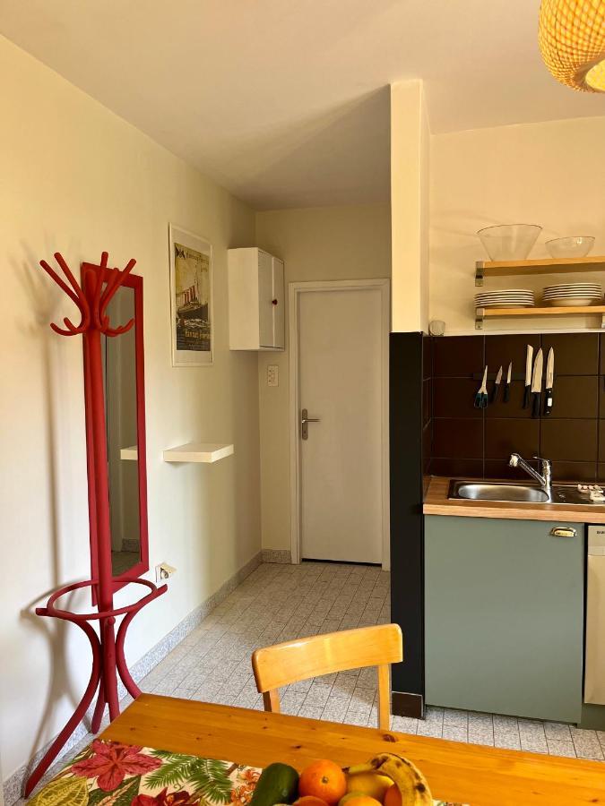Apartmani Zora Cres Bagian luar foto