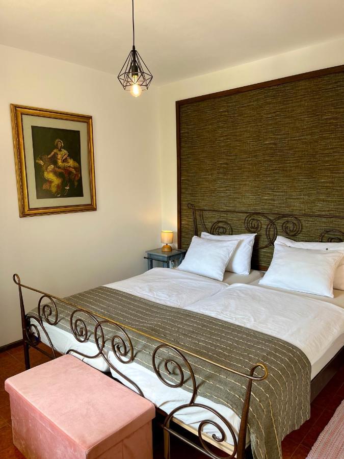 Apartmani Zora Cres Bagian luar foto